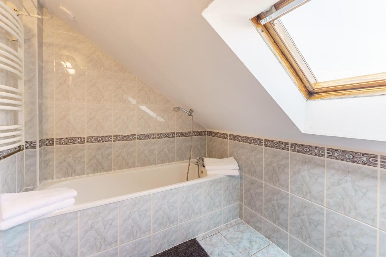 Апартаменты Klimatyczny Apartament Przy Bulwarze Optima Колобжег Экстерьер фото