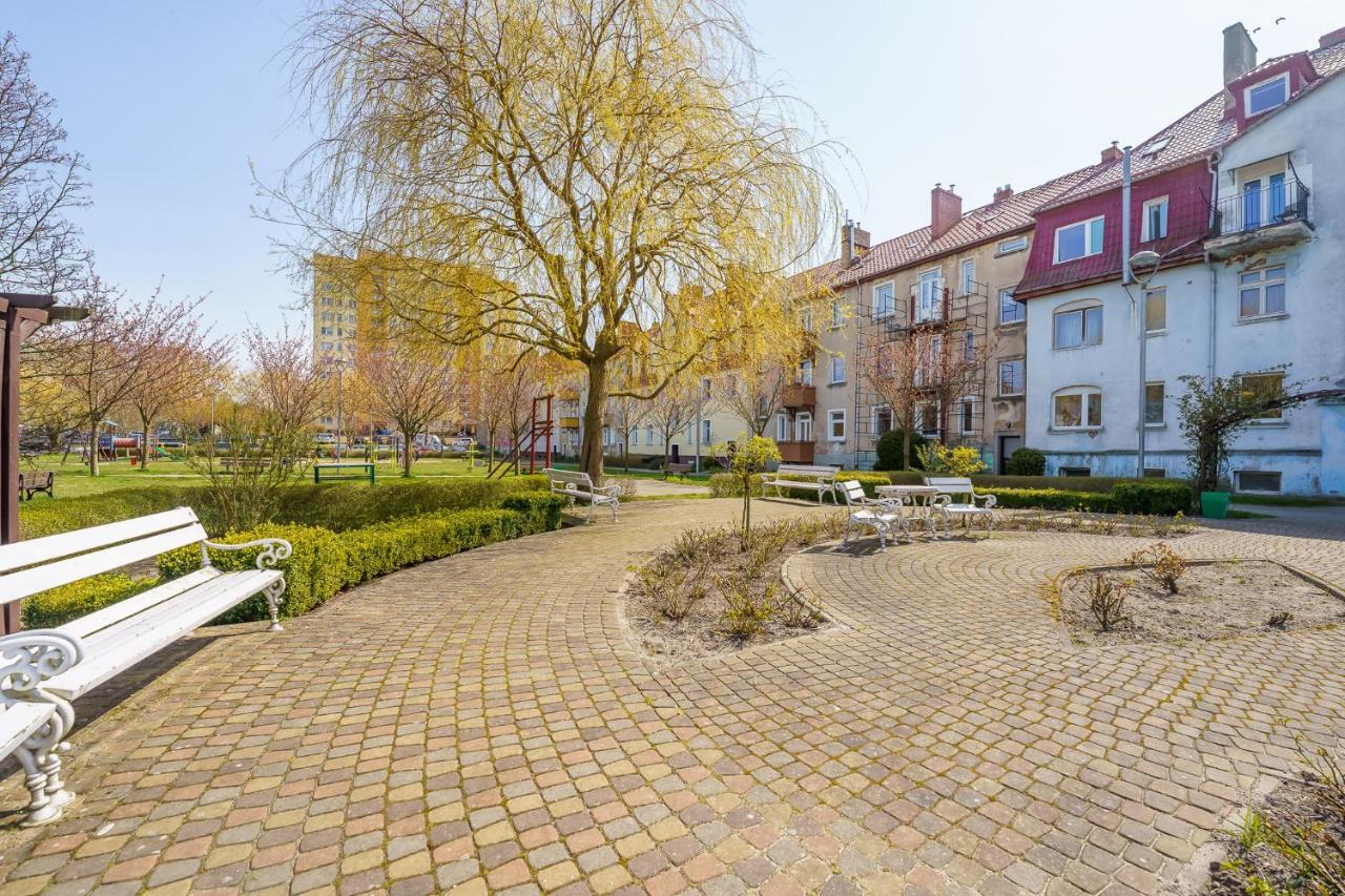 Апартаменты Klimatyczny Apartament Przy Bulwarze Optima Колобжег Экстерьер фото