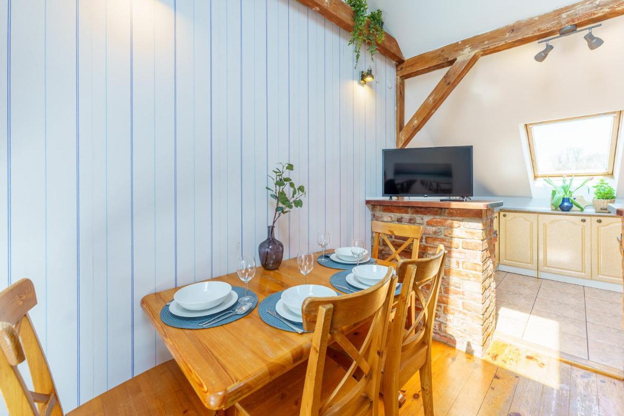 Апартаменты Klimatyczny Apartament Przy Bulwarze Optima Колобжег Экстерьер фото